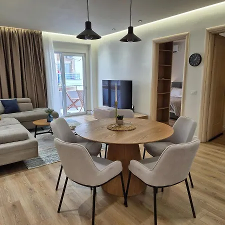 Jon In Apartamento *